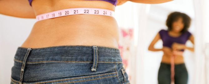 C631BT Woman measuring waist